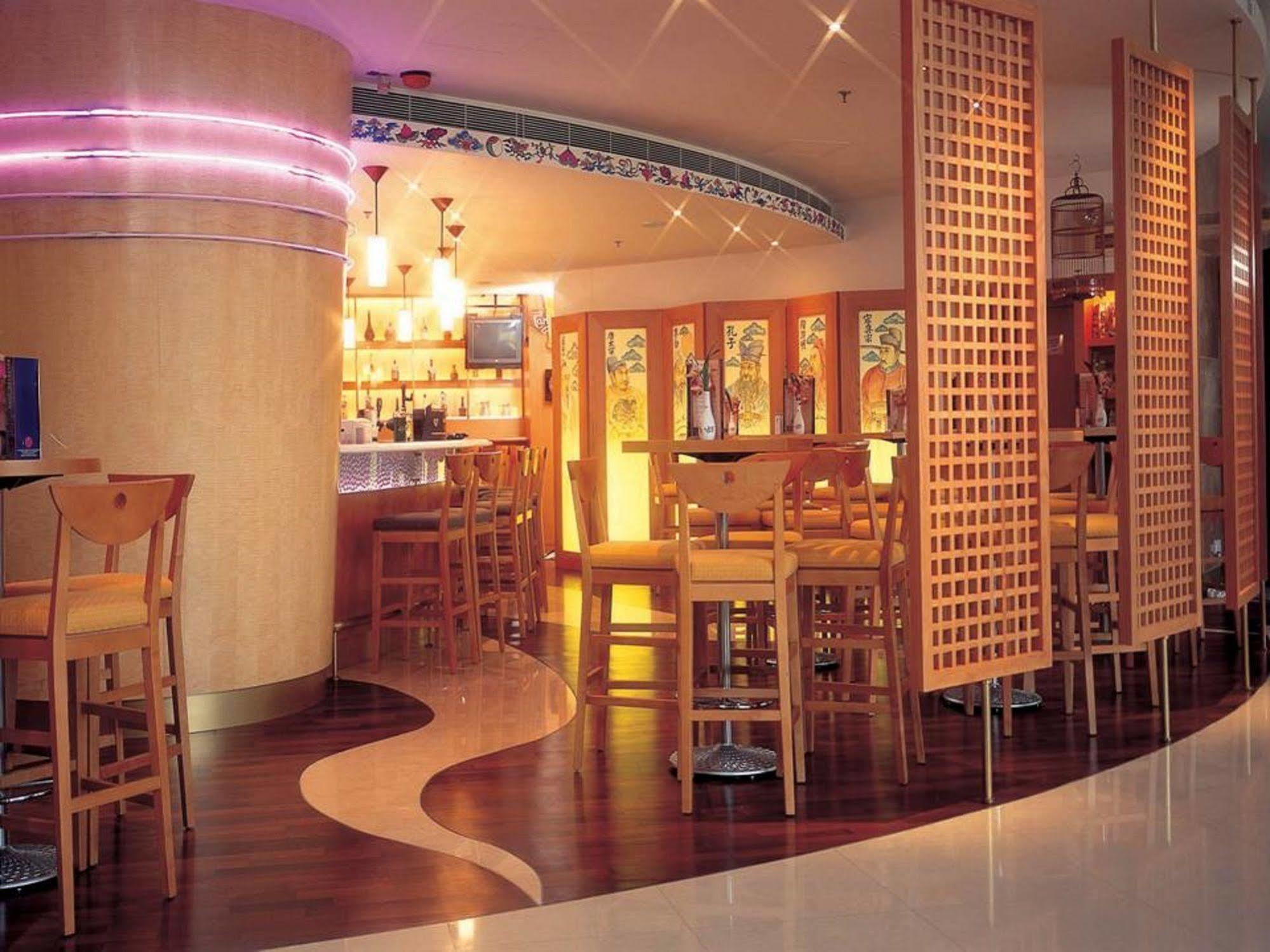 Harbour Plaza Resort City Hong Kong Ngoại thất bức ảnh